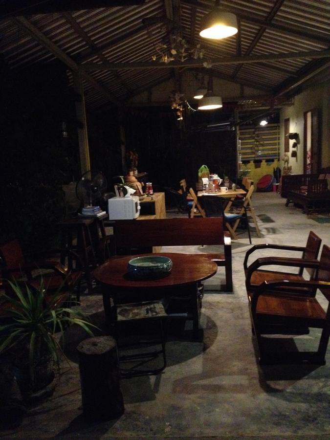 Milin Guesthouse Чианг Рай Екстериор снимка