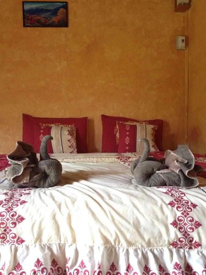 Milin Guesthouse Чианг Рай Екстериор снимка