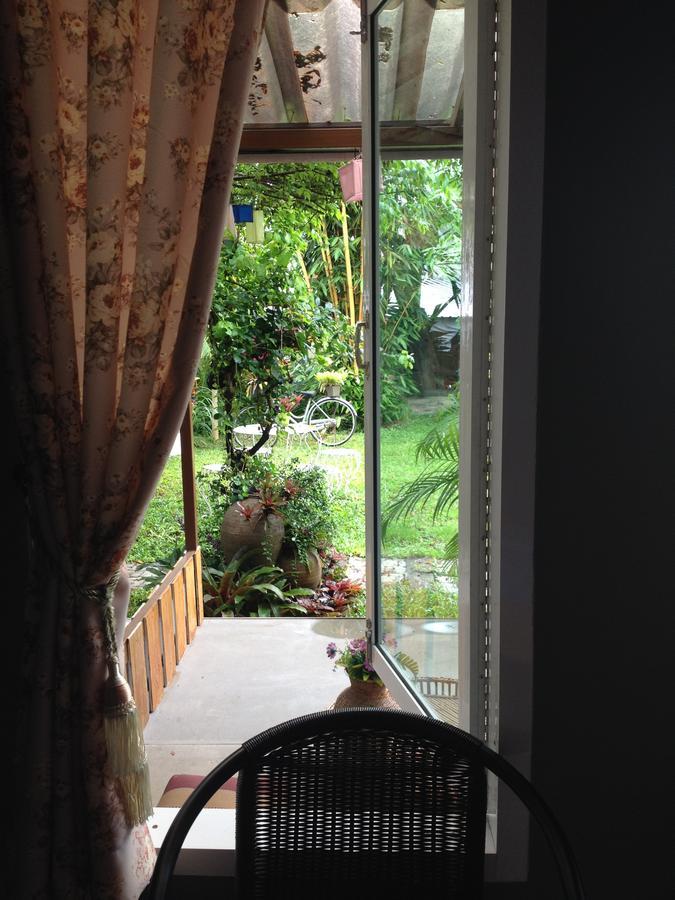 Milin Guesthouse Чианг Рай Екстериор снимка