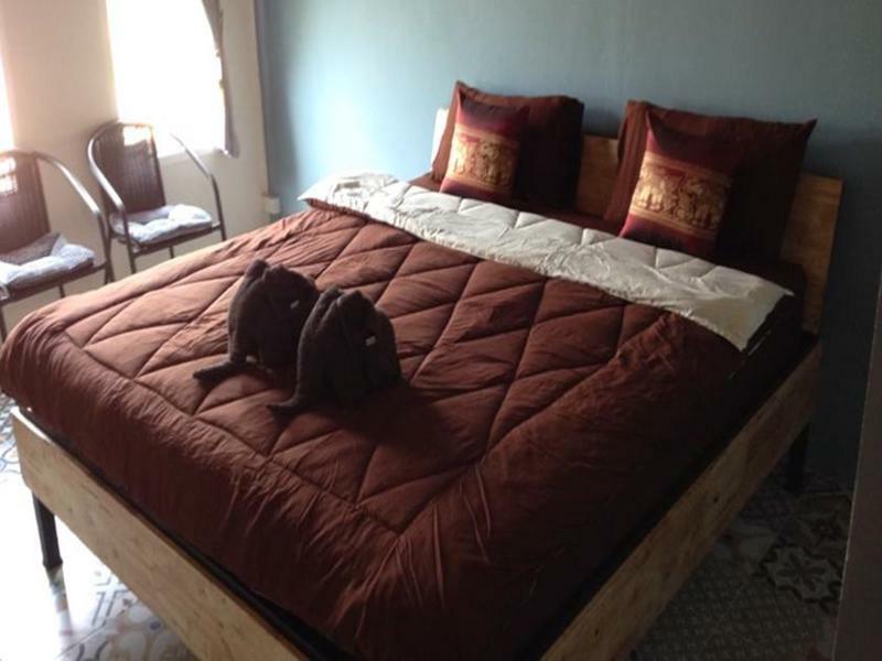 Milin Guesthouse Чианг Рай Екстериор снимка
